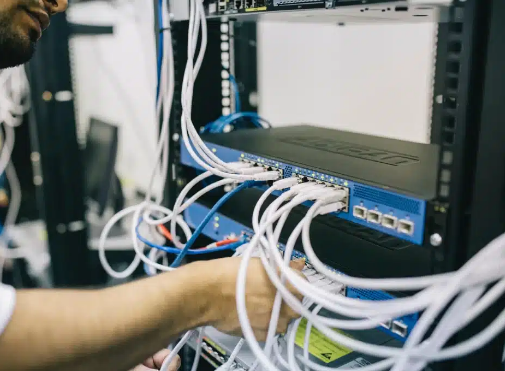 Servidores NAS de almacenamiento en rack de centro de datos